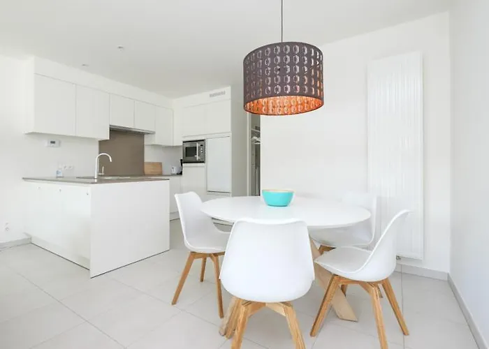 Lecomte - The Shoreline Collection 199 * Ostend